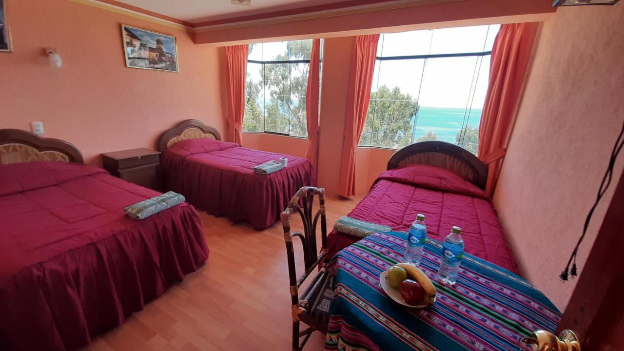 Hostal Resto Bar Flor De Mi Tierra Copacabana (Lake Titicaca) Exterior foto