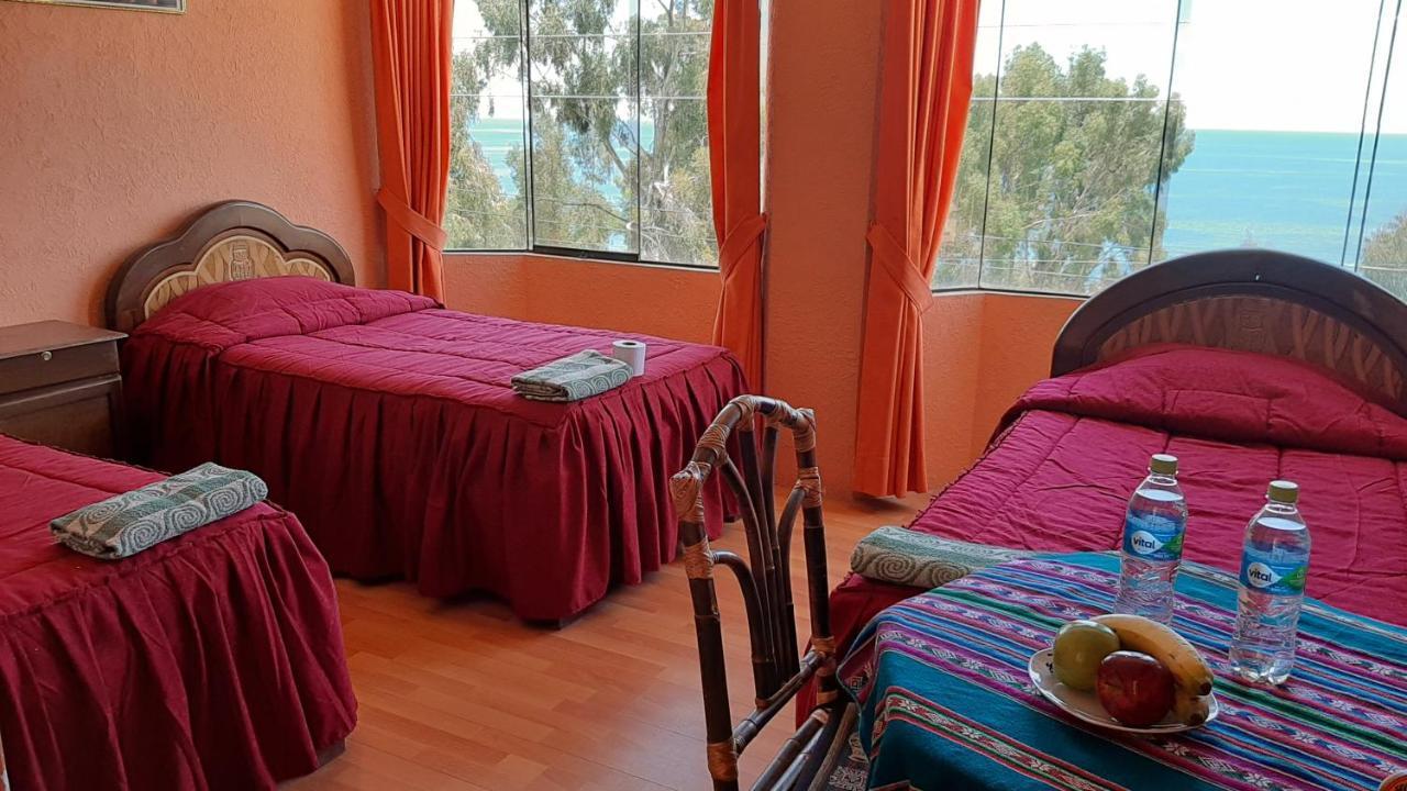 Hostal Resto Bar Flor De Mi Tierra Copacabana (Lake Titicaca) Exterior foto