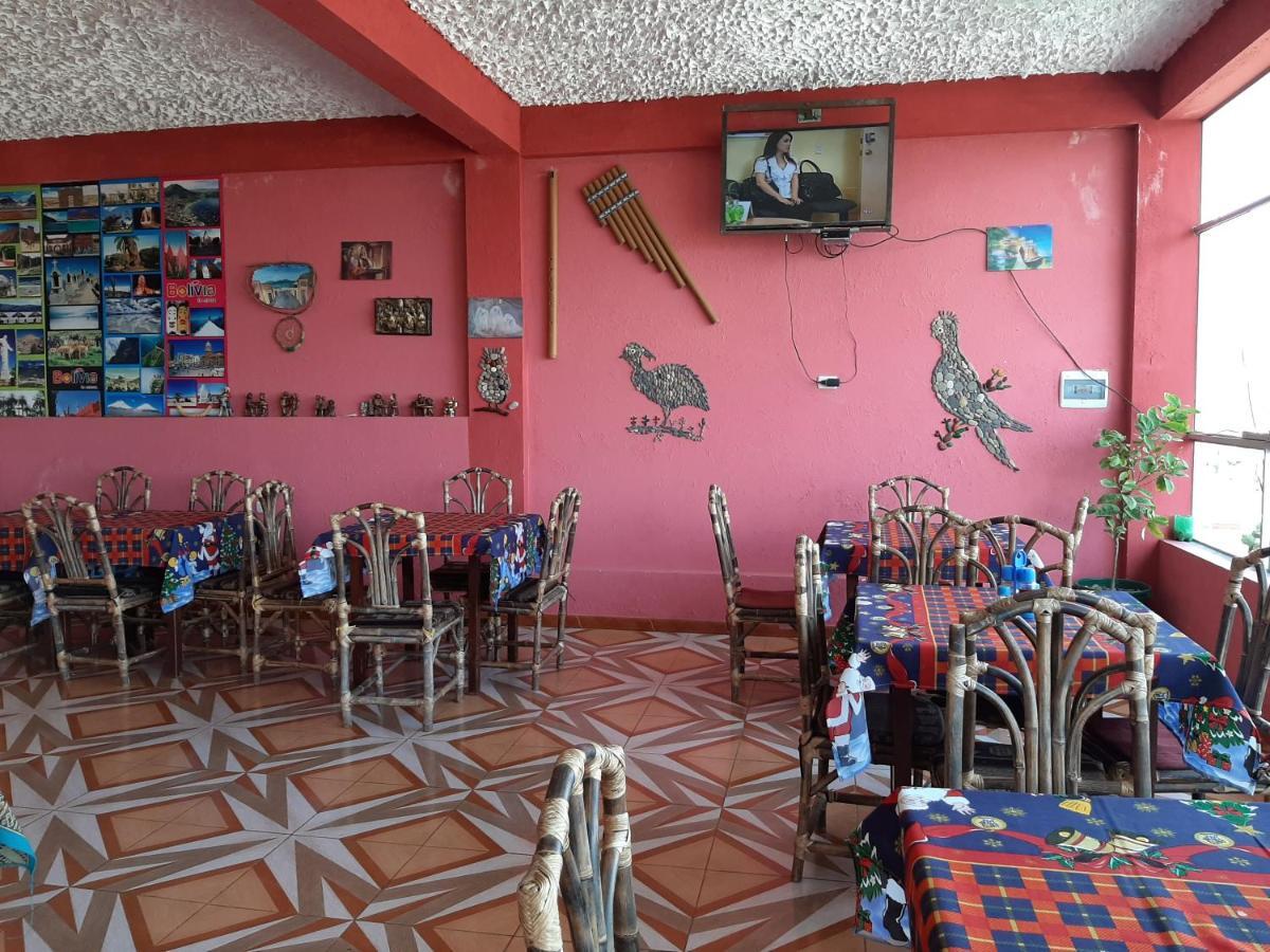 Hostal Resto Bar Flor De Mi Tierra Copacabana (Lake Titicaca) Exterior foto