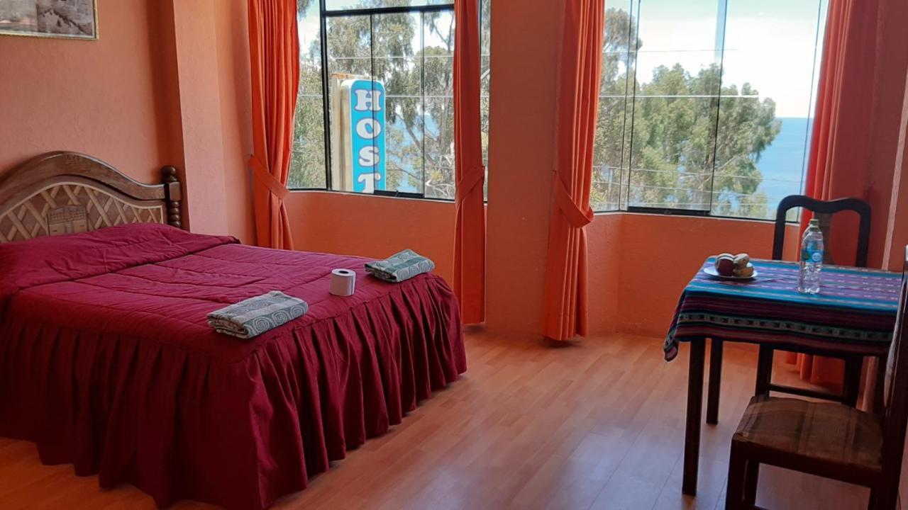 Hostal Resto Bar Flor De Mi Tierra Copacabana (Lake Titicaca) Exterior foto